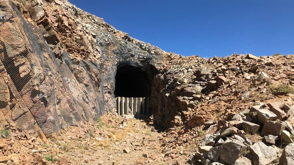 Needle's Eye Tunnel, closed